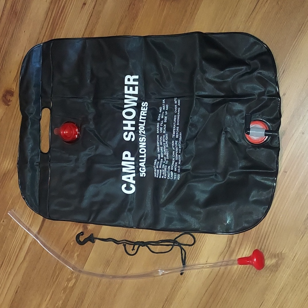 Outdoor Camp Shower Bag NWOT - Picture 1 of 6